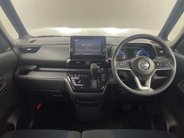 日産 ルークス HWS X プロパイロットED 埼玉県 2021(令3)年 3万km スパークリングレッドM 純正９インチナビ　/アラウンドビューモニター　/両側パワースライドドア　/プロパイロット　/電動パーキング　/フルセグTV/Bluetooth/純正ドライブレコーダー　/ビルトインＥＴＣ　/サーキュレーター　/オートＬＥＤライト　/純正フロアマット