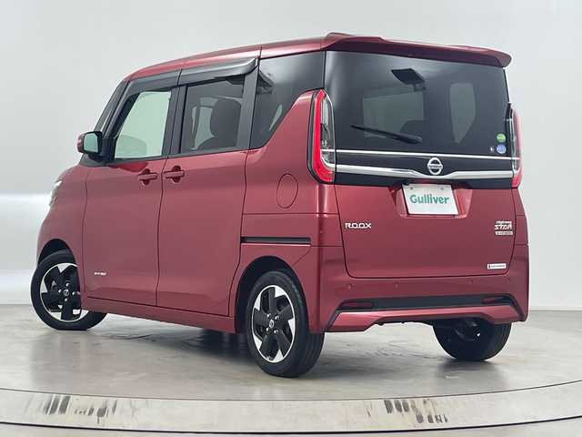 日産 ルークス HWS X プロパイロットED 埼玉県 2021(令3)年 3万km スパークリングレッドM 純正９インチナビ　/アラウンドビューモニター　/両側パワースライドドア　/プロパイロット　/電動パーキング　/フルセグTV/Bluetooth/純正ドライブレコーダー　/ビルトインＥＴＣ　/サーキュレーター　/オートＬＥＤライト　/純正フロアマット