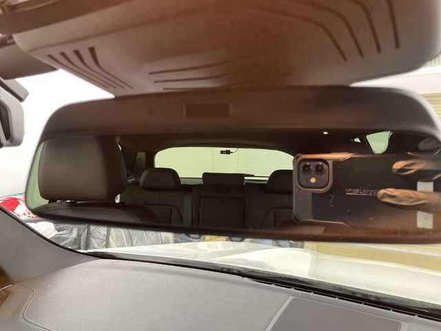 ＢＭＷ ＢＭＷ Ｘ３ M40d 道央・札幌 2023(令5)年 2.8万km アルピンホワイトⅢ ・４ＷＤ/ディーゼルターボ/・電動パノラマガラスサンルーフ/・衝突回避・被害軽減ブレーキ/・M Performance専用スポーツサスペンション/・12.3インチデジタルメーターパネル/・10.25インチワイドディスプレイ/・ハーマンカードンサウンドシステム/・サラウンドビューカメラ（360°カメラ）/・アクティブクルーズコントロール/・レザーシート前席パワーシート＋メモリー機能/・シートヒーター全席/全席ベンチレーション/・ブラインドスポット（後側方車両警告）/・パワーテールゲート/・アダプティブLEDヘッドライト/・Mスポーツブレーキ（青キャリパー）/・Mエアロダイナミクスパッケージ/・純正ドライブレコーダー前後/・ビルトインＥＴＣ