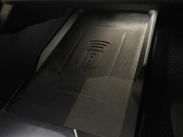 ＢＭＷ Ｘ７ xDrive35d デザインピュアエクセレンス 新潟県 2019(令1)年 4.9万km アルピンホワイトⅢ 電動パノラマ・ガラス・サンルーフ/harman/kardonサラウンド・サウンド・システム/BMWヘッドアップ・ディスプレイ/DSC／ダイナミック・スタビリティ・コントロール/HDC／ヒル・ディセント・コントロール/アダプティブ・ヘッドライト/ハイビーム・アシスタント/パーキング・アシスト・プラス/・PDC／パーク・ディスタンス・コントロール/・パーキング・アシスト（並列・縦列）/・サイド・ビュー・カメラ/ドライビング・アシスト・プロフェッショナル：/・ACC／アクティブ・クルーズ・コントロール/・ステアリング&レーン・コントロール・アシスト/・レーン・ディパーチャー・ウォーニング（車線逸脱警告システム）/・レーン・チェンジ・ウォーニング/オートマチック・テールゲート/純正HDDナビゲーション/・Bluetooth/TV/FM/AM/電動フロント・シート（運転席メモリー機能付）/・シート・ヒーティング（フロント&リヤ）/・ランバー・サポート（運転席&助手席）/・フロント・アクティブ・ベンチレーション・シート/・マッサージ機能（運転席&助手席）/純正ドライブレコーダー/ETC