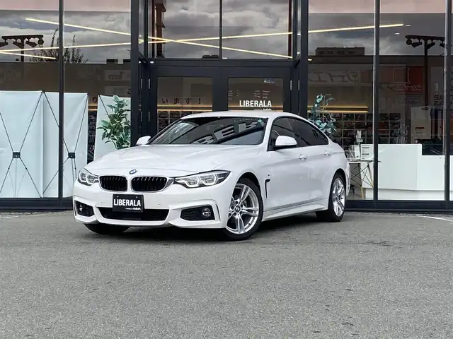 ＢＭＷ ４２０ｉ グランクーペ Mスポーツ 福岡県 2017(平29)年 7.2万km アルピンホワイトⅢ ・アクティブクルーズコントロール/・純正ナビ/USB/Bluetooth/・バックカメラ/・黒革シート/シートヒーター/・フルセグTV/・ミラー型ETC/・純正18AW/・保証書/・取扱説明書/・スペアキー