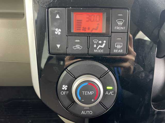 ダイハツ タント X SA Ⅲ 道央・札幌 2016(平28)年 9.3万km ブラックマイカメタリック ・４ＷＤ/・社外ナビ＆ＴＶ＆ＢＴ＆ＤＶＤ＆ＣＤ/・バックカメラ/・スマートアシストIII/・車線逸脱警報/・横滑り防止装置/・エコアイドル/・寒冷地仕様/・ドアミラーヒーター/・運転席シートヒーター/・ＥＴＣ/・純正リモコンスターター/・夏タイヤ社外アルミ付積込