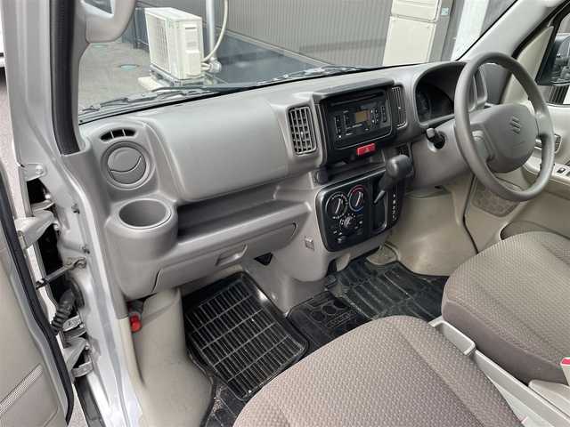 スズキ エブリイ JOIN 滋賀県 2020(令2)年 6.4万km シルキーシルバーメタリック 純正オーディオ/CD/AUX/ヒルホールドコントロール/セーフティサポート/・デュアルカメラブレーキサポート/・誤発進抑制機能/・車線逸脱警報機能/・ふらつき警報機能/・先行車発進お知らせ機能/・後退時ブレーキサポート/・エマージェンシーストップシグナル/・ハイビームアシスト/・パーキングセンサー（リア）/・ESP/オートライト/ドライブレコーダー