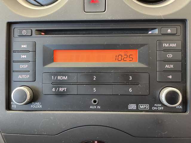 日産 ノート XVセレ +セーフ 群馬県 2014(平26)年 3.9万km インペリアルアンバーP 純正ＣＤデッキ　エマージェンシーブレーキ　ドライブレコーダー　衝突軽減ブレーキ　アイドリングストップ　横滑り防止装置　ＬＥＤヘッドライト　オートライト　スマートキー　プッシュスタート　禁煙車