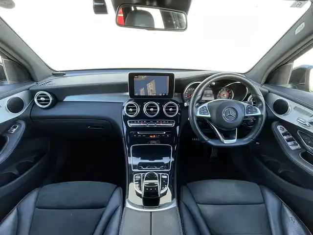 メルセデス・ベンツ ＧＬＣ２５０ 東京都 2016(平28)年 5.2万km 白 レーダーセーフティパッケージ /純正HDDナビ /地デジTV /360°ビュー /bluetooth /LEDヘッドライト/パワーバックドア /ハーフレザーシート /パワーシート /全席シートヒーター /キーレスゴー /AMG19インチAW /保証書・取説・スペアキー有り