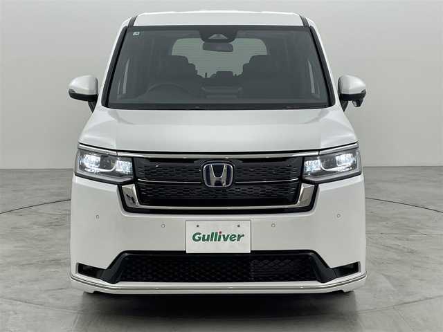 ホンダ ステップワゴン スパーダ eHEV 福岡県 2025(令7)年 0.1万km未満 プラチナホワイトパール 登録済未使用車　/純正１１．４型ナビ　/バックカメラ　/ＡＣＣ　/コーナーセンサー　/衝突軽減ブレーキ　/レーンキープ　/ＢＳＭ　/踏み間違い防止　/パドルシフト　/ハーフレザー　/シートヒーター　/パワーバックドア　/ＬＥＤ