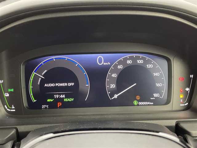 ホンダ ステップワゴン スパーダ eHEV 福岡県 2025(令7)年 0.1万km未満 プラチナホワイトパール 登録済未使用車　/純正１１．４型ナビ　/バックカメラ　/ＡＣＣ　/コーナーセンサー　/衝突軽減ブレーキ　/レーンキープ　/ＢＳＭ　/踏み間違い防止　/パドルシフト　/ハーフレザー　/シートヒーター　/パワーバックドア　/ＬＥＤ
