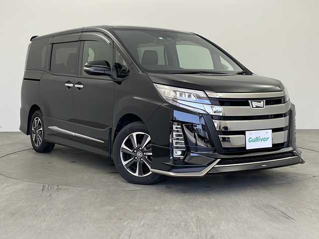 トヨタ ノア Si ダブルバイビーⅡ 兵庫県 2020(令2)年 4.9万km ブラック 純正９インチナビ　/純正後席モニター　/モデリスタエアロ　/レーダークルーズコントロール　/ビルドインＥＴＣ　/ハーフレザーシート　/両側パワースライドドア　/バックカメラ　/フルセグＴＶ　/純正アルミホイール　/ＬＥＤ