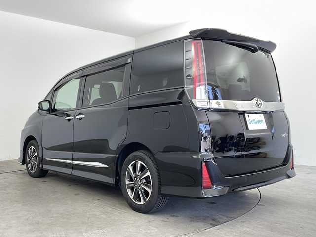 トヨタ ノア Si ダブルバイビーⅡ 兵庫県 2020(令2)年 4.9万km ブラック 純正９インチナビ　/純正後席モニター　/モデリスタエアロ　/レーダークルーズコントロール　/ビルドインＥＴＣ　/ハーフレザーシート　/両側パワースライドドア　/バックカメラ　/フルセグＴＶ　/純正アルミホイール　/ＬＥＤ