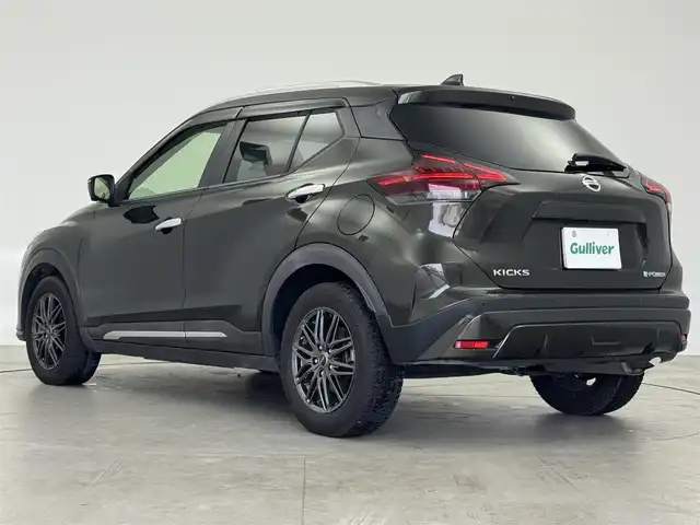 日産 キックス X ツートーンインテリアED 愛知県 2020(令2)年 4.2万km チタニウムカーキ 純正9インチナビ　/（フルセグ/BT/CD/DVD） /レーダークルーズコントロール　/全方位モニター　/コーナーセンサー　/衝突軽減システム　/レーンキープアシスト　/前席シートヒーター　/ハンドルヒーター　/デジタルインナーミラー　/ドライブレコーダー/ＥＴＣ/社外ＡＷ（ＳＩＢＩＬＬＡ）/　