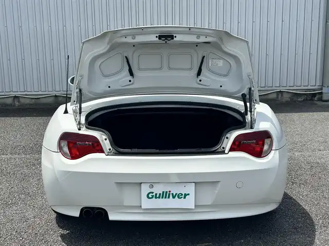 ＢＭＷ Ｚ４ ロードスター 2．5i 静岡県 2006(平18)年 6.8万km パール ユーザー買取車両/社外HDDナビ（CN-HDS960D）/　【CD/DVD/ワンセグTV）/オープンカー/MTモード付AT/ETC