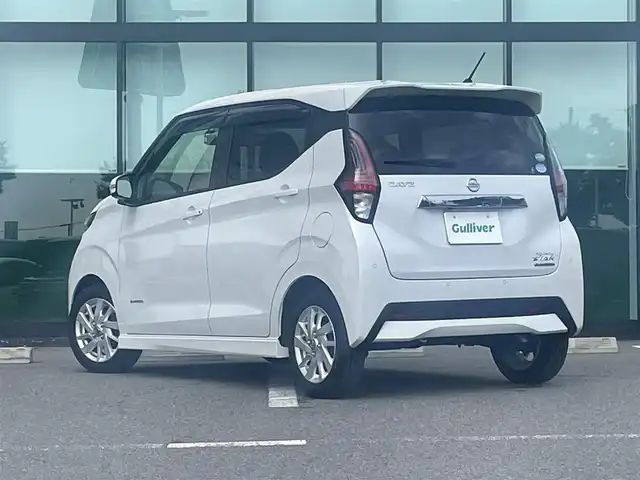 日産 デイズ ハイウェイスターX 和歌山県 2020(令2)年 1.6万km ホワイトパール 純正9インチナビ（MM319D-L)/フルセグTV/（AM/FM/DVD/Bluetooth）/衝突軽減ブレーキ/横滑り防止機能/オートライト/前後コーナーセンサー/前後ドラレコ/オートライト/オートマチックハイビーム/ステアリングリモコン/プッシュスタート/LEDヘッドライト/フォグランプ/ドアバイザー/前列純正フロアマット/純正14インチアルミホイール