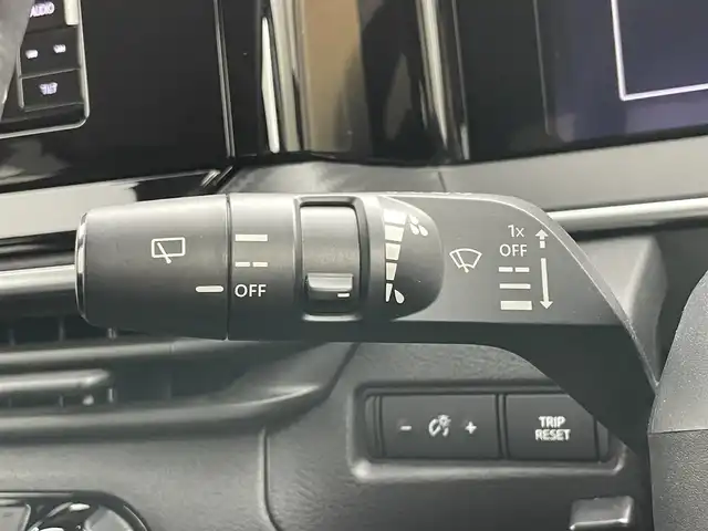 日産 ノート X 岡山県 2021(令3)年 2.4万km オーロラフレアブルーパール 社外メモリーナビ/【AM/FM/CD/DVD/Bluetooth/フルセグTV】/型番:CN-RE07WD/純正エアロ/前席シートヒーター/ステアリングヒーター/ETC/コーナーセンサー（前後）/バックカメラ/衝突軽減ブレーキシステム/ステアリングスイッチ/スマートキー/純正フロアマット/LEDヘッドライト/LEDフォグランプ/オートハイビーム
