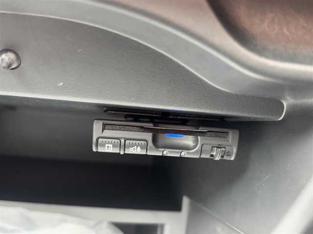 日産 ノート e－パワー ニスモ 徳島県 2017(平29)年 5.3万km ブリリアントホワイトパール 純正8インチナビ　MM517D-W/(SD/Bluetooth/CD/FM/AM/USB)/全方位カメラ/ドライブレコーダー/ETC2.0/レーンキープアシストシステム/デジタルインナーミラー/ドアバイザー/クリアランスソナー/エマージェンシーブレーキ/オートライト/LEDヘッドライト/純正フロアマット/プッシュスタート/スマートキー