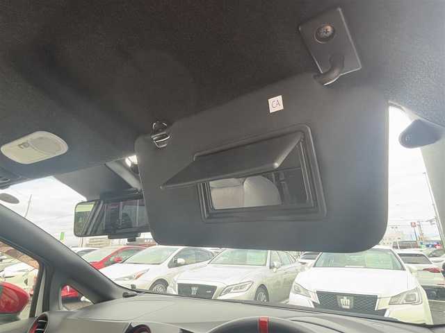 日産 ノート e－パワー ニスモ 徳島県 2017(平29)年 5.3万km ブリリアントホワイトパール 純正8インチナビ　MM517D-W/(SD/Bluetooth/CD/FM/AM/USB)/全方位カメラ/ドライブレコーダー/ETC2.0/レーンキープアシストシステム/デジタルインナーミラー/ドアバイザー/クリアランスソナー/エマージェンシーブレーキ/オートライト/LEDヘッドライト/純正フロアマット/プッシュスタート/スマートキー