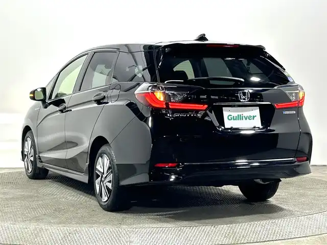 ホンダ シャトル ハイブリッド X ホンダセンシング 大阪府 2020(令2)年 3.7万km クリスタルブラックパール 純正ナビ(フルセグ/DVD再生/Bluetooth) バックカメラ ETC ハーフレザー シートヒーター 衝突軽減 レーダークルコン レーンアシスト ドラレコ スマートキー ワンオーナー