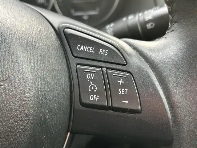 マツダ ＣＸ－５ XD 兵庫県 2014(平26)年 6.8万km ジェットブラックマイカ (株)IDOMが運営する【じしゃロン西宮店】の自社ローン専用車両になります。こちらは現金またはオートローンご利用時の価格です。自社ローンご希望の方は別途その旨お申付け下さい/SDナビ/ワンセグテレビ/バックカメラ/アイドリングストップ/クルーズコントロール/ETC