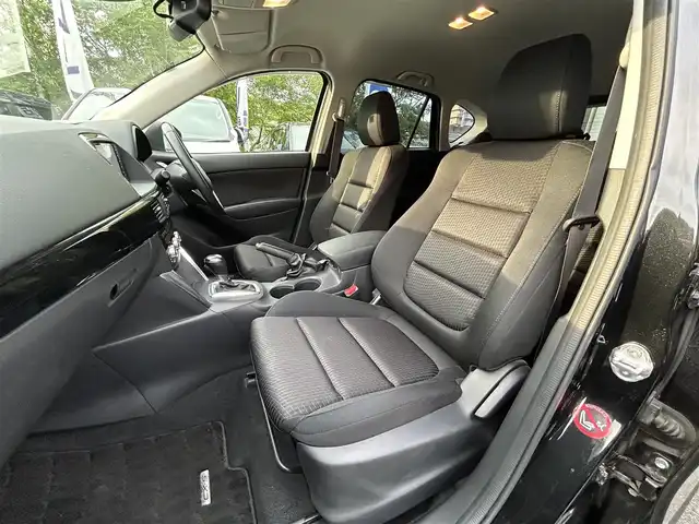 マツダ ＣＸ－５ XD 兵庫県 2014(平26)年 6.8万km ジェットブラックマイカ (株)IDOMが運営する【じしゃロン西宮店】の自社ローン専用車両になります。こちらは現金またはオートローンご利用時の価格です。自社ローンご希望の方は別途その旨お申付け下さい/SDナビ/ワンセグテレビ/バックカメラ/アイドリングストップ/クルーズコントロール/ETC