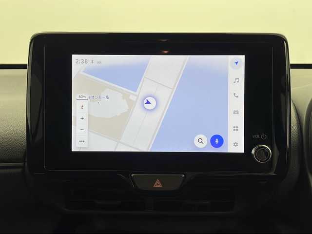 トヨタ ヤリスクロス ハイブリッド Z 鹿児島県 2024(令6)年 0.4万km プラチナホワイトパールマイカ スマートキー×2/純正ディスプレイオーディオ/全方位カメラ/前後ドライブレコーダー（HDR965GW）/BSM/トヨタセーフティセンス/・プリクラッシュセーフティ/・レーンデパーチャーアラート/・レーンキープアシスト/・レーダークルーズコントロール/・オートマチックハイビーム/ハーフレザーシート/D席パワーシート/D/N席シートヒーター/ビルトインETC/LEDヘッドライト/純正フロアマット/ドアバイザー/純正18インチアルミホイール/保証書/取扱説明書