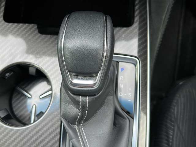 トヨタ クラウン ハイブリッド RS アドバンス 茨城県 2019(平31)年 3.8万km ホワイトパールクリスタルシャイン 純正SDナビ/CD/USB/BT/フルセグTV/バックカメラ/ヘッドアップディスプレイ/前後コーナーセンサー/横滑り防止システム/レーンキープアシスト/衝突被害軽減システム/レーダークルーズコントロール/LEDオートライト/オートマチックハイビーム/パワーシート/純正18インチアルミホイール/パドルシフト/前方ドライブレコーダー/ステアリングリモコン/スマートキー/プッシュスタート/ETC2.0