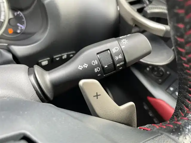 レクサス ＮＸ 300 Fスポーツ 石川県 2018(平30)年 8万km 黒 サンルーフ/赤黒革シート/ベンチレーションシート/衝突軽減B/アダプティブクルーズコントロール/ブラインドスポットモニター/純正ナビ/フルセグ/バックカメラ/クリアランスソナー/電動リアゲート
