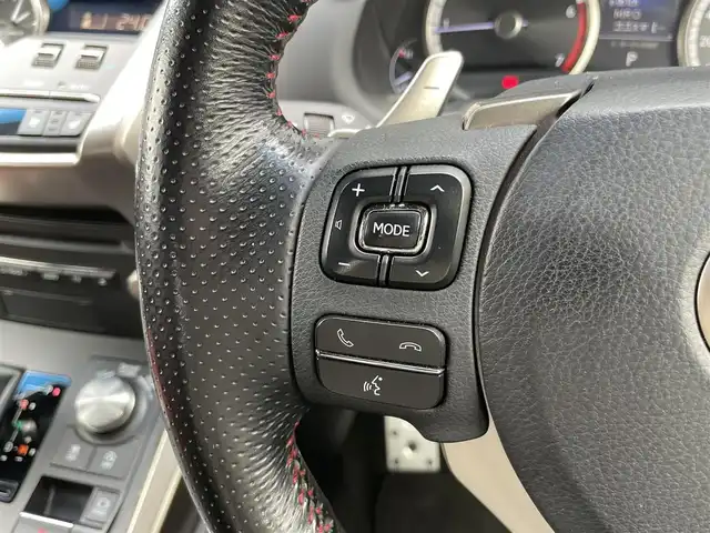 レクサス ＮＸ 300 Fスポーツ 石川県 2018(平30)年 8万km 黒 サンルーフ/赤黒革シート/ベンチレーションシート/衝突軽減B/アダプティブクルーズコントロール/ブラインドスポットモニター/純正ナビ/フルセグ/バックカメラ/クリアランスソナー/電動リアゲート