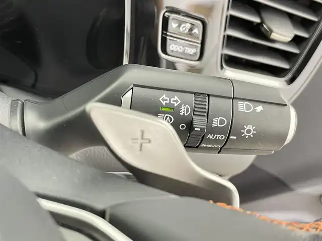 レクサス ＮＸ 350h バージョンL 千葉県 2023(令5)年 1.9万km ソニッククォーツ セーフティシステムプラス/・プリクラッシュセーフティ/・レーントレーシングアラート/・ロードサインアシスト/・レーンディパーチャーアラート/・レーダークルーズコントロール/・アクティブドライビングアシスト/・アダプティブハイビーム/・緊急時操舵支援/・レーンチェンジアシスト/・フロントクロストラフィックアラート/ブラインドスポットモニター/純正14インチディスプレイナビ/・Bluetooth接続/・フルセグTV/パノラミックビューモニター/AC100V電源/前後コーナーセンサー/シートヒーター/エアーシート/ビルトインETC