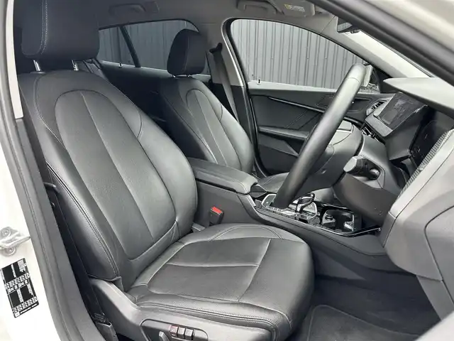 ＢＭＷ １１８ｄ プレイ エディションジョイ+ 福島県 2021(令3)年 5.9万km アルピンホワイトⅢ ワンオーナー/アクティブクルーズコントロール/黒レザーシート/メモリ付パワーシート/シートヒーター/インテリジェントセーフティ/純正ナビ/バックカメラ/ブラインドスポットモニター/レーンキープ/コンフォートアクセス/社外16インチ冬タイヤ積込（205/55/16）/パワーバックドア/ミラー一体型ETC/前後ドラレコ/LEDオート/取扱説明書/保証書/スペアキー