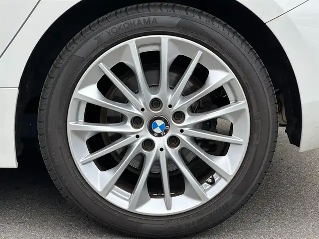 ＢＭＷ １１８ｄ プレイ エディションジョイ+ 福島県 2021(令3)年 5.9万km アルピンホワイトⅢ ワンオーナー/アクティブクルーズコントロール/黒レザーシート/メモリ付パワーシート/シートヒーター/インテリジェントセーフティ/純正ナビ/バックカメラ/ブラインドスポットモニター/レーンキープ/コンフォートアクセス/社外16インチ冬タイヤ積込（205/55/16）/パワーバックドア/ミラー一体型ETC/前後ドラレコ/LEDオート/取扱説明書/保証書/スペアキー