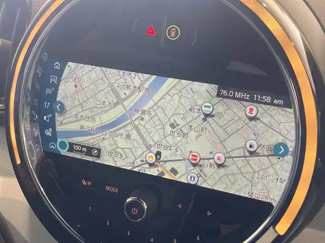 ＭＩＮＩ ＢＭＷ ミニ クロスオーバー クーパー D アンテイムドED 熊本県 2023(令5)年 1.9万km グレーⅡ ・スマートキー/・プッシュスタート/・インテリジェントセーフティ/・PDC自動起動/・パーキングアシスト/・クルーズコントロール(追従式)/・茶革シート/・前席シートヒーター /・純正メモリナビ/　【Bluetooth・USB・AppleCarPlay】/・バックカメラ/・ETC/・ドライブレコーダー(前後録画)/・パワーバックドア/・LEDヘッドランプ/・LEDフォグランプ/・UKテール/・純正マット