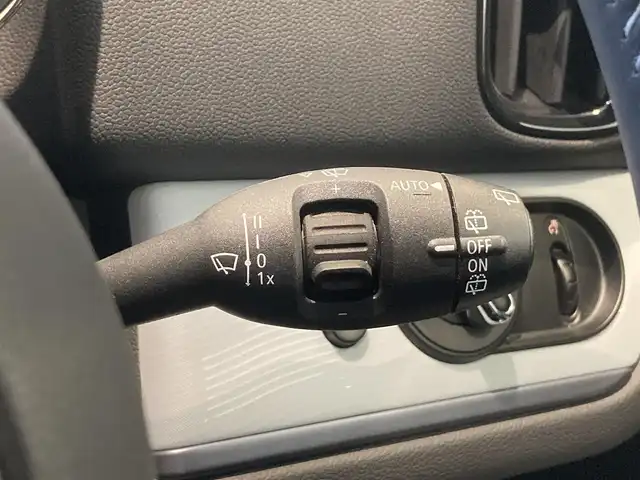 ＭＩＮＩ ＢＭＷ ミニ クロスオーバー クーパー D アンテイムドED 熊本県 2023(令5)年 1.9万km グレーⅡ ・スマートキー/・プッシュスタート/・インテリジェントセーフティ/・PDC自動起動/・パーキングアシスト/・クルーズコントロール(追従式)/・茶革シート/・前席シートヒーター /・純正メモリナビ/　【Bluetooth・USB・AppleCarPlay】/・バックカメラ/・ETC/・ドライブレコーダー(前後録画)/・パワーバックドア/・LEDヘッドランプ/・LEDフォグランプ/・UKテール/・純正マット