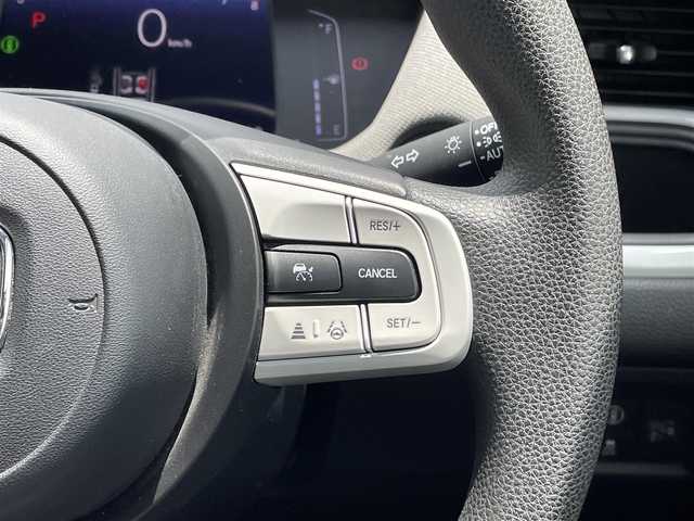 ホンダ フィット クロスター 岡山県 2020(令2)年 5万km プレミアムクリスタルレッドM 登録時走行距離49901キロ/純正9インチプレミアムインターナビ/AM/FM/Bluetooth/TV/SD/CD/DVD/ホンダセンシング/・衝突軽減ブレーキ/・アダプティブクルーズコントロール/・車線逸脱警報/コーナーセンサー/バックカメラ/純正16インチAW/前ドライブレコーダー/純正フロアマット/プッシュスタート/スマートキー/ETC
