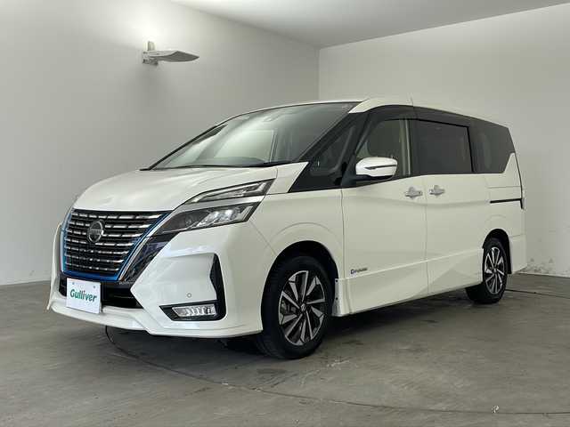 日産 セレナ e－パワー ハイウェイスター V 兵庫県 2020(令2)年 5.5万km ブリリアントホワイトパール ・純正10インチSDナビ（MM520D-L）/CD/DVD/BD/SD/BT/フルセグ/・バックカメラ/・ビルトインETC/・プロパイロット/・インテリジェントエマージェンシーブレーキ/・インテリジェントFCW＋LDW/・インテリジェントBSI＋BSW/・RCTA/・踏み間違い衝突防止アシスト/・標識検知機能/・車両接近通報装置/・両側パワースライドドア/・前席シートヒーター/・純正16インチアルミホイール/・前後ドライブレコーダー/・スマートキー/・LEDライト/・ステアリングヒーター