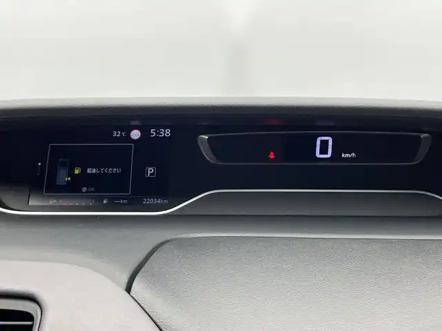 日産 セレナ ハイウェイスター V 栃木県 2020(令2)年 2.2万km ダイヤモンドブラック 純正ナビ/（CD/DVD/フルセグTV/Bluetooth）/バックカメラ/フロントカメラ/サイドカメラ/全周囲カメラ/エアロ/（サイド・リア）/プロパイロット/・インテリジェントエマージェンシーブレーキ/・踏み間違い衝突防止アシスト/・標識検知機能/・車線逸脱警報/・ハイビームアシスト/BSM/前後コーナーセンサー/ETC/両側パワースライドドア/オートライト/LEDヘッドライト/スマートキー/プッシュスタート/アイドリングストップ/ステアリングスイッチ/電動格納ミラー/純正アルミホイール/純正フロアマット