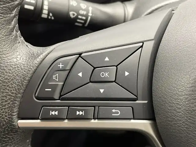 日産 セレナ ハイウェイスター V 栃木県 2020(令2)年 2.2万km ダイヤモンドブラック 純正ナビ/（CD/DVD/フルセグTV/Bluetooth）/バックカメラ/フロントカメラ/サイドカメラ/全周囲カメラ/エアロ/（サイド・リア）/プロパイロット/・インテリジェントエマージェンシーブレーキ/・踏み間違い衝突防止アシスト/・標識検知機能/・車線逸脱警報/・ハイビームアシスト/BSM/前後コーナーセンサー/ETC/両側パワースライドドア/オートライト/LEDヘッドライト/スマートキー/プッシュスタート/アイドリングストップ/ステアリングスイッチ/電動格納ミラー/純正アルミホイール/純正フロアマット