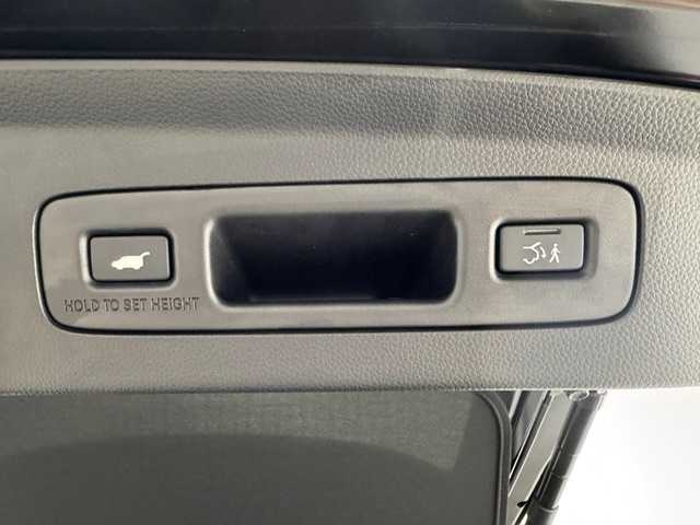 ホンダ ヴェゼル ハイブリッド e:HEV Z 兵庫県 2025(令7)年 0.1千km クリスタルブラックパール 登録済み未使用車/純正メモリナビ/（フルセグ/Bluetooth/AppleCarPlay/AndroidAuto）/純正ディスプレイオーディオ/バックカメラ/ビルトインETC2.0/ワイヤレス充電/パドルシフト/パワーバックドア/ハーフレザーシート/LEDヘッドライト/LEDフォグ/純正18インチアルミホイール/コーナーセンサー/ACC/PCS/BSM/LKA