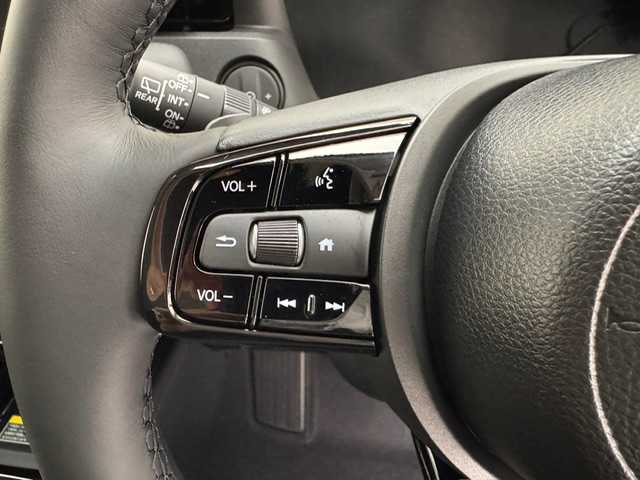 ホンダ ヴェゼル ハイブリッド e:HEV Z 兵庫県 2025(令7)年 0.1千km クリスタルブラックパール 登録済み未使用車/純正メモリナビ/（フルセグ/Bluetooth/AppleCarPlay/AndroidAuto）/純正ディスプレイオーディオ/バックカメラ/ビルトインETC2.0/ワイヤレス充電/パドルシフト/パワーバックドア/ハーフレザーシート/LEDヘッドライト/LEDフォグ/純正18インチアルミホイール/コーナーセンサー/ACC/PCS/BSM/LKA