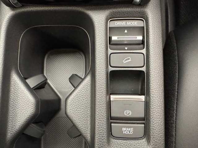 ホンダ ヴェゼル ハイブリッド e:HEV Z 兵庫県 2025(令7)年 0.1千km クリスタルブラックパール 登録済み未使用車/純正メモリナビ/（フルセグ/Bluetooth/AppleCarPlay/AndroidAuto）/純正ディスプレイオーディオ/バックカメラ/ビルトインETC2.0/ワイヤレス充電/パドルシフト/パワーバックドア/ハーフレザーシート/LEDヘッドライト/LEDフォグ/純正18インチアルミホイール/コーナーセンサー/ACC/PCS/BSM/LKA