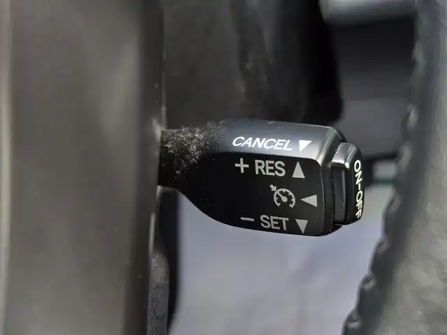 トヨタ プリウス α G ツーリングセレクション 鹿児島県 2015(平27)年 8.4万km ホワイトパールクリスタルシャイン モデリスタエアロ（リア／フロントスポイラー）　/クルーズコントロール　/ビルトインＥＴＣ　/前後ドライブレコーダー　/社外ＳＤナビ（ＭＤＶ－Ｘ７０２Ｗ）　/Ｂｌｕｅｔｏｏｔｈオーディオ　/バックカメラ　/フルセグテレビ/D席パワーシート/ハーフレザーシート/プッシュスタート/スマートキー/アイドリングストップ/カーテンエアバッグ/エアバッグ(W+サイド)