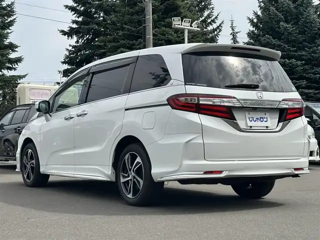 ホンダ オデッセイ アブソルート 道北・旭川 2015(平27)年 14万km ホワイトオーキッドパール (株)IDOMが運営する【じしゃロン旭川店】の自社ローン専用車両になります。こちらは現金またはオートローンご利用時の価格です。自社ローンご希望の方は別途その旨お申付け下さい/　/・純正ナビ(CD/DVD/BT/フルセグ)/・バックカメラ/・ETC/・レーダーブレーキ/・クルーズコントロール/・パドルシフト/・ステアリングリモコン/・両側パワースライドドア/・プッシュスタート/・スマートキー1個/・フォグランプ