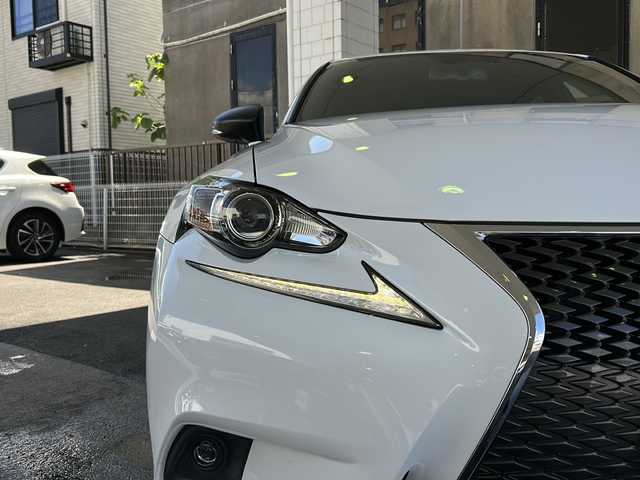 レクサス ＩＳ 250 Fスポーツ 京都府 2014(平26)年 6万km ホワイトノーヴァガラスフレーク 純正SDナビ/フルセグTV/Bluetooth/CD/DVD/USB/SD/AUX/バックカメラ/クルーズコントロール/パドルシフト/ハーフレザーシート/シートヒーター/ビルトインETC/RS-Rスプリングローダウン/電格ウィンカーミラー/ステアリングスイッチ/オールオートパワーウィンドウ/純正ドアバイザー/純正フロアマット/外Rスポイラー/禁煙車