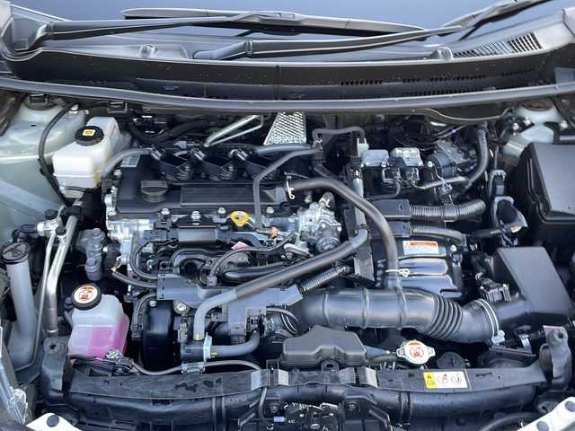 トヨタ アクア Z 山口県 2023(令5)年 4.7万km プラチナホワイトパールマイカ 純正ディスプレイオーディオ/・コネクティッドナビ/・AppleCarplay/・AndroidAuto/・フルセグTV/・Bluetooth接続/・アラウンドビューモニター/ビルトインETC/ワンオーナー/禁煙車/Toyota Safety Sense/・プリクラッシュセーフティ/・レーントレーシングアシスト/・ロードサインアシスト/・レーダークルーズコントロール/・先行車発進告知機能/・ブラインドスポットモニター/・クリアランスソナー/・リヤクロストラフィックアラート/・パーキングサポートブレーキ/純正フロアマット/スマートキー/プッシュスタート/USB入力端子/AC100V/モデリスタフルエアロ/純正15インチアルミホイール/純正LEDライト/オートマチックハイビーム/ドアバイザー/ウィンカーミラー/保証書/取扱説明書