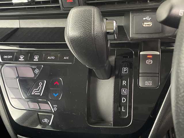 日産 ルークス HWS Gターボ プロパイロットED 埼玉県 2020(令2)年 2.5万km スパークリングレッド/ブラック 純正ナビ　/全方位カメラ　/ビルトインＥＴＣ　/両側電動スライドドア　/レーンキープアシスト　/標識表示　/先行車発進お知らせ　/衝突軽減システム/ドライブレコーダー　/コーナーセンサー　/純正フロアマット　/プッシュスタート　/フォグランプ