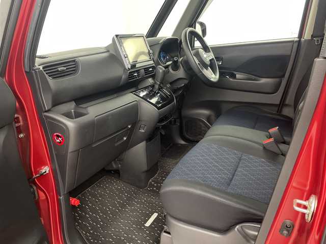 日産 ルークス HWS Gターボ プロパイロットED 埼玉県 2020(令2)年 2.5万km スパークリングレッド/ブラック 純正ナビ　/全方位カメラ　/ビルトインＥＴＣ　/両側電動スライドドア　/レーンキープアシスト　/標識表示　/先行車発進お知らせ　/衝突軽減システム/ドライブレコーダー　/コーナーセンサー　/純正フロアマット　/プッシュスタート　/フォグランプ