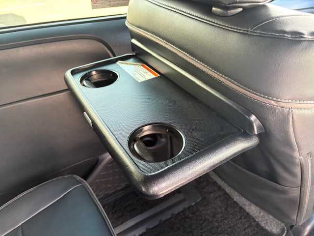 トヨタ ヴォクシー ZS 煌Ⅱ 大阪府 2020(令2)年 5.1万km ブラック ＡＬＰＩＮＥ１１インチナビ　/ＡＬＰＩＮＥフリップダウンモニター　/両側パワースライドドア　/クルーズコントロール　/ＨＤＭＩ　/前後コーナーセンサー　/前後ドラレコ　/ビルトインＥＴＣ　/ＬＥＤヘッドライト/