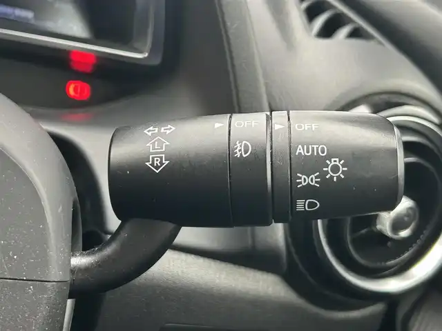 マツダ デミオ XD ツーリング 岡山県 2016(平28)年 3.7万km ソウルレッドプレミアムメタリック 登録時走行距離37069km/純正マツダコネクトナビ/フルセグTV(AM/FM/CD/DVD/Bluetooth)/バックカメラ/ETC/ヘッドアップディスプレイ/クルーズコントロール/横滑り防止装置/アイドリングストップ/オートライト/コーナーセンサー/D/N席シートヒーター/USB入力端子/プッシュスタート/スマートキー/純正フロアマット/16インチ純正AW