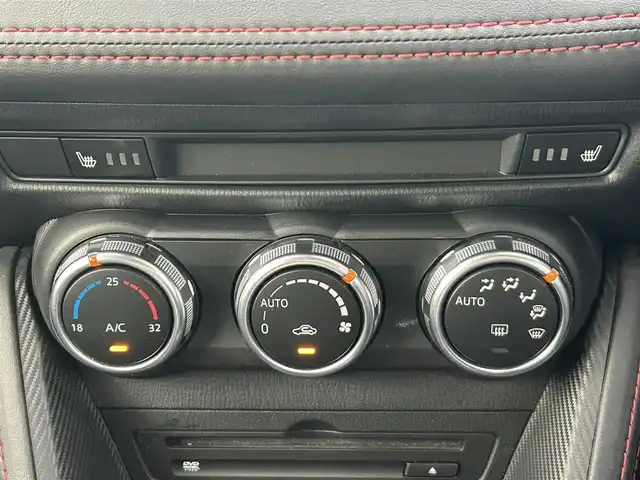 マツダ デミオ XD ツーリング 岡山県 2016(平28)年 3.7万km ソウルレッドプレミアムメタリック 登録時走行距離37069km/純正マツダコネクトナビ/フルセグTV(AM/FM/CD/DVD/Bluetooth)/バックカメラ/ETC/ヘッドアップディスプレイ/クルーズコントロール/横滑り防止装置/アイドリングストップ/オートライト/コーナーセンサー/D/N席シートヒーター/USB入力端子/プッシュスタート/スマートキー/純正フロアマット/16インチ純正AW