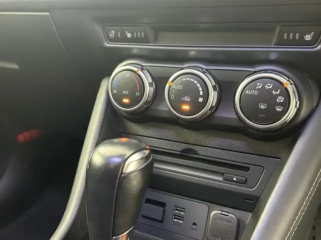 マツダ ＣＸ－３ XDプロアクティブSパッケージ 福島県 2018(平30)年 9.3万km スノーフレイクホワイトパールマイカ コーナーセンサー/・パークトロニック/・レーンキープアシスト/純正ナビゲーション/・Bluetooth/TV/CD/DVD/USB/AUX/・バックカメラ/・360°カメラ/ETC/前後ドライブレコーダー/パワーシート/・シートヒーター/BOSEスピーカー/スタッドレスタイヤ/・社外１６インチ/LEDライト/・フォグライト/プッシュスタート/・スマートキー/・オートライト/フロアマット