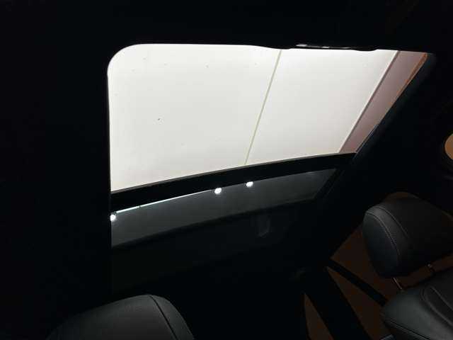 ＢＭＷ Ｘ５ xDrive 35d Mスポーツ 千葉県 2017(平29)年 3.7万km アルピンホワイトⅢ ワンオーナーセレクトＰＫＧ　/ｈａｒｍａｎｋａｒｄｏｎ　/サンルーフ　/ＡＣＣ　/黒革シート　/パワーシート　/前後席シートヒーター　/電動リアゲート　/コンフォートアクセス　/インテリジェントセーフティ　/ＬＤＷ