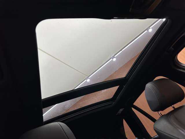 ＢＭＷ Ｘ５ xDrive 35d Mスポーツ 千葉県 2017(平29)年 3.7万km アルピンホワイトⅢ ワンオーナーセレクトＰＫＧ　/ｈａｒｍａｎｋａｒｄｏｎ　/サンルーフ　/ＡＣＣ　/黒革シート　/パワーシート　/前後席シートヒーター　/電動リアゲート　/コンフォートアクセス　/インテリジェントセーフティ　/ＬＤＷ